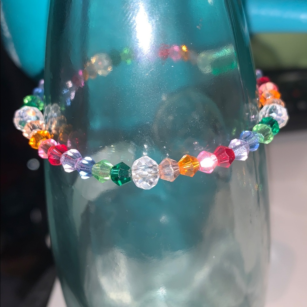 Multicolor Crystal stretch Bracelet - Picture 3 of 5